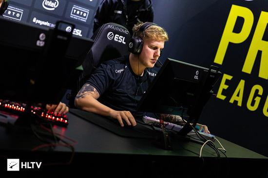 机械革命蛟龙 16 Pro 2026 游戏本发布 AMD R9 8945HX 加 RTX 5060